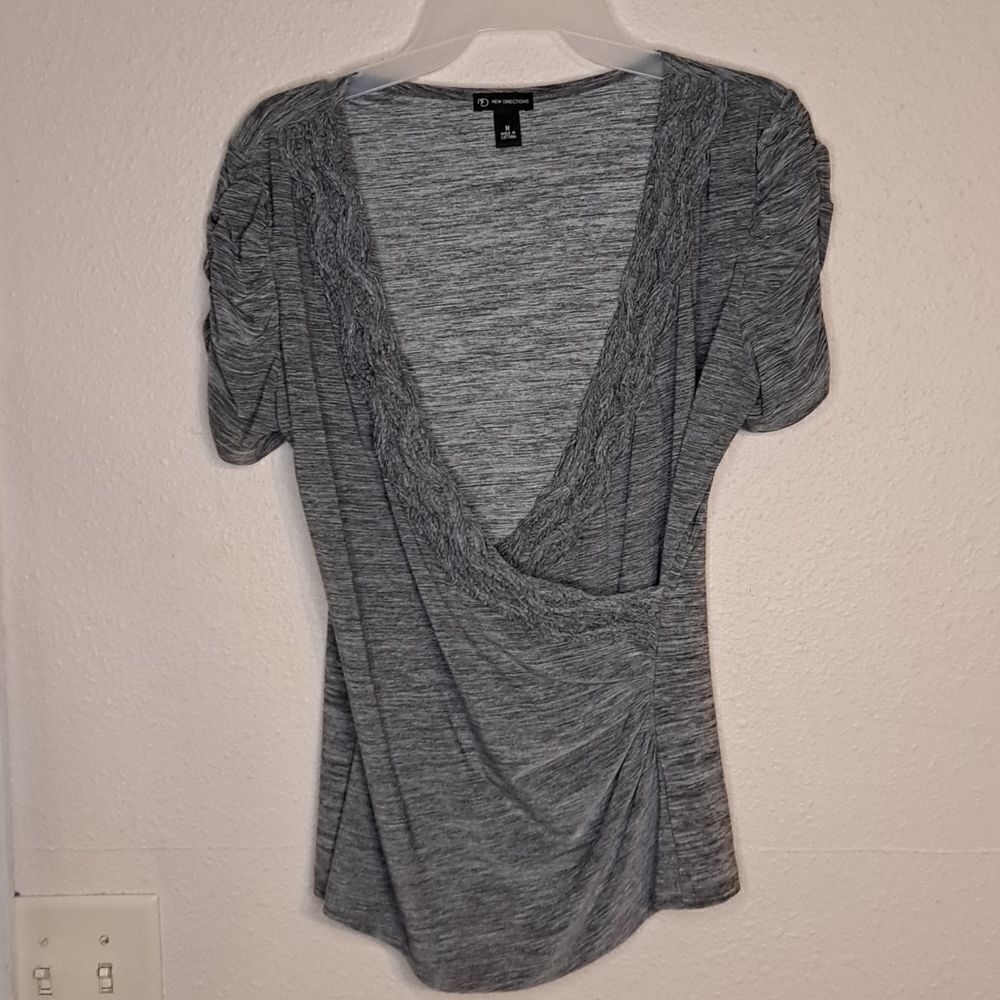 New Directions faux wrap gray blouse size medium